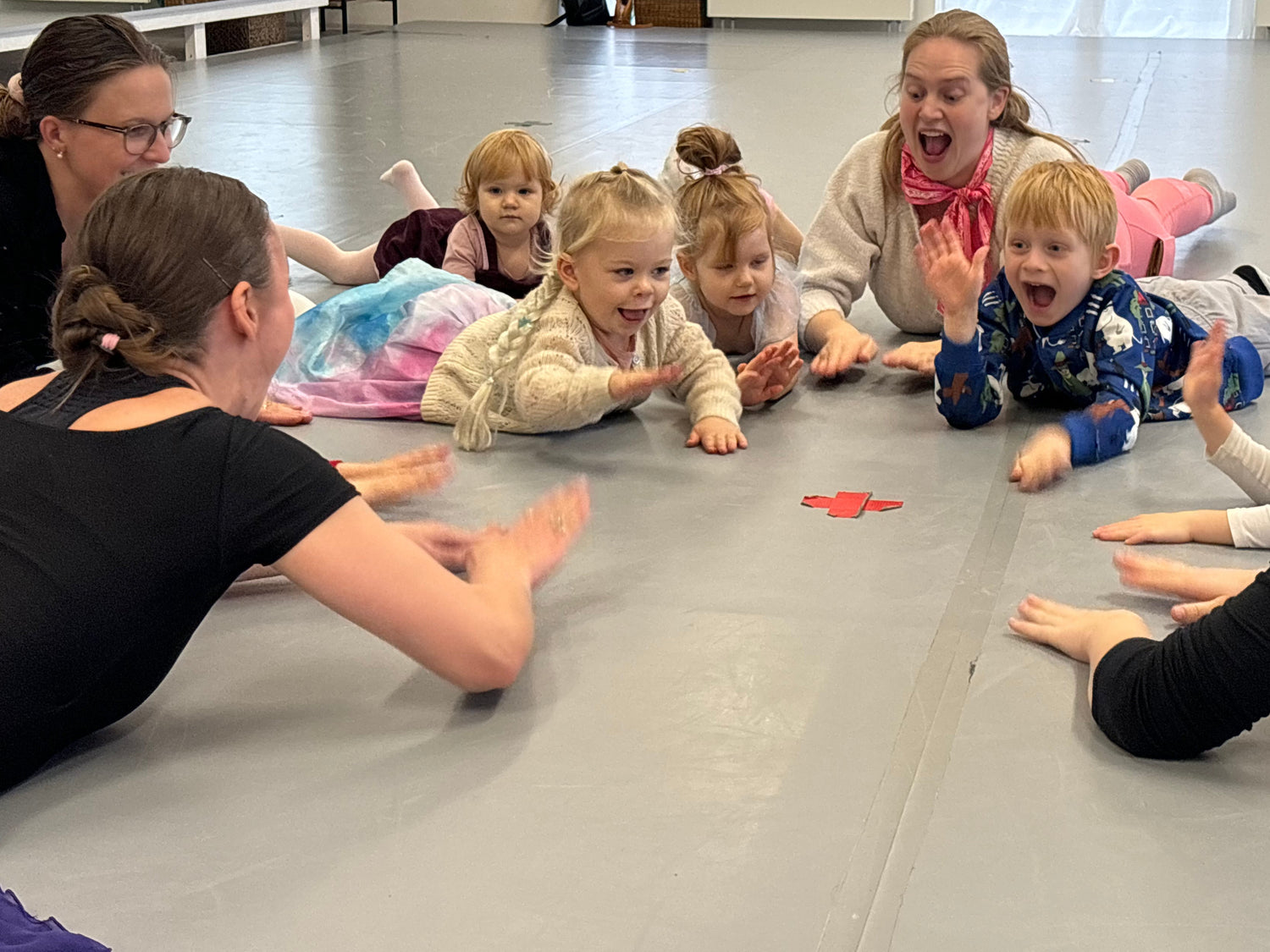 Akademi danseskole for børn og voksne