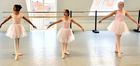 Dansk Ballet Akademi balletskole danseskole for børn og voksne